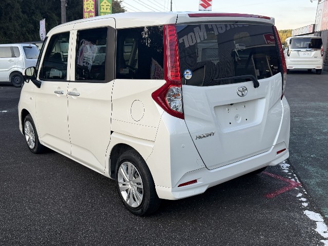 トヨタ ルーミー3枚目