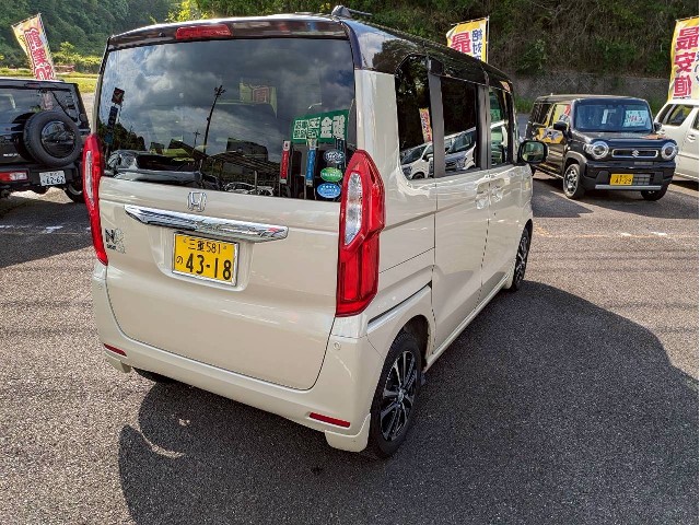 ホンダ N-BOX ４WD5枚目
