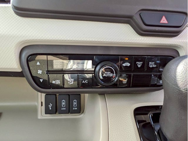 ホンダ N-BOX ４WD15枚目