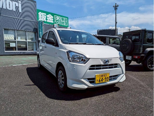 ダイハツ ミライース2枚目