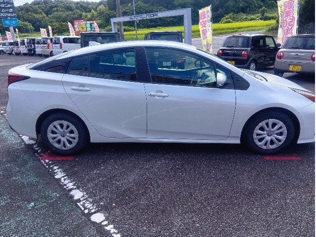 トヨタ プリウス4枚目