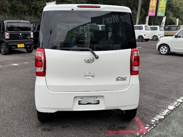 ダイハツ タントエグゼ4枚目