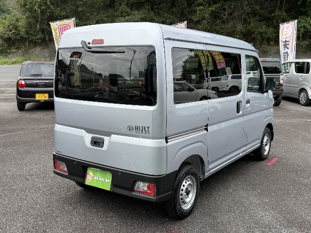ダイハツ ハイゼットカーゴ5枚目